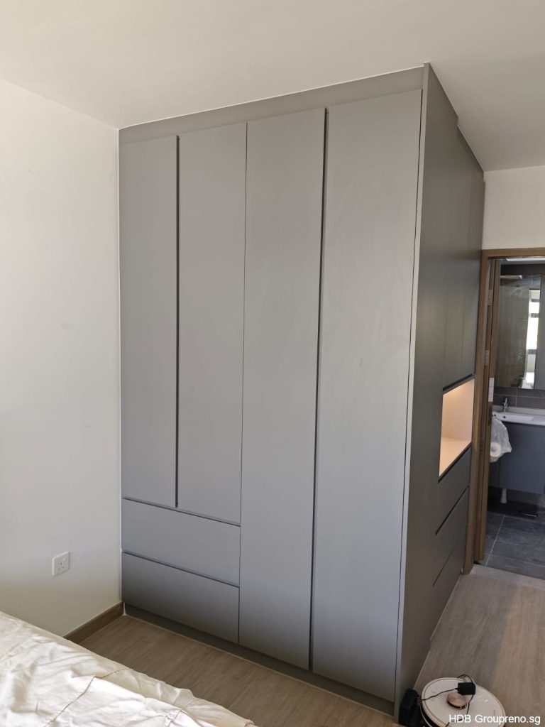 Blk319A Tengah Park master wardrobe